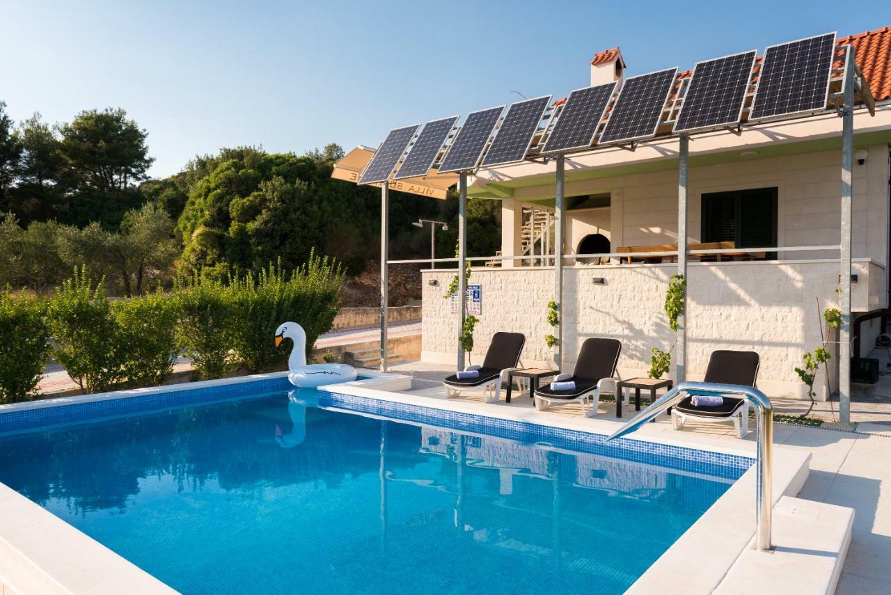 Villa Solitude ชิเบนิก ภายนอก รูปภาพ