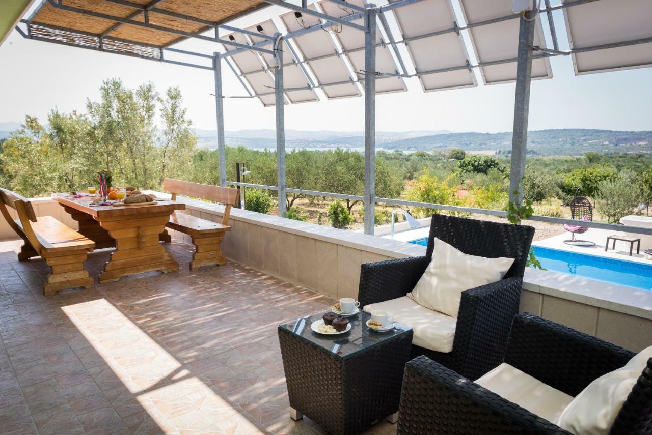 Villa Solitude ชิเบนิก ภายนอก รูปภาพ